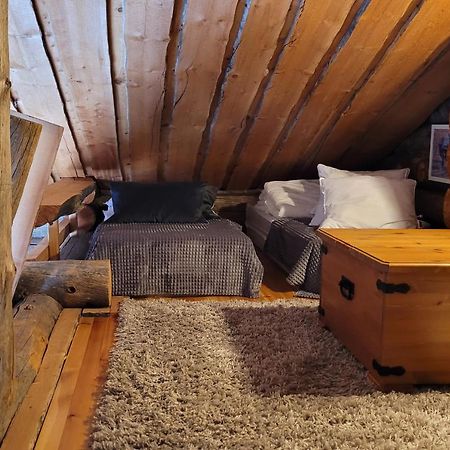 Holiday Home Vonkamies ลูออสโต ภายนอก รูปภาพ