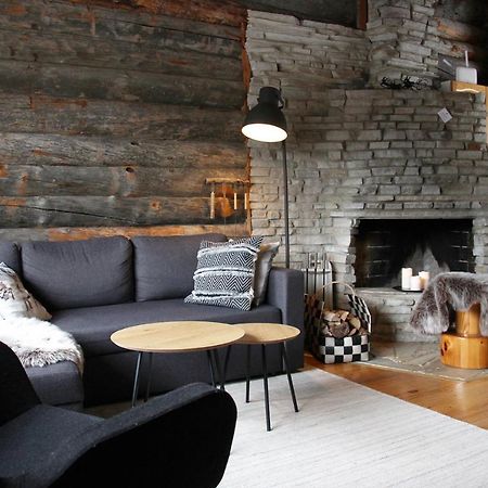 Holiday Home Vonkamies ลูออสโต ภายนอก รูปภาพ