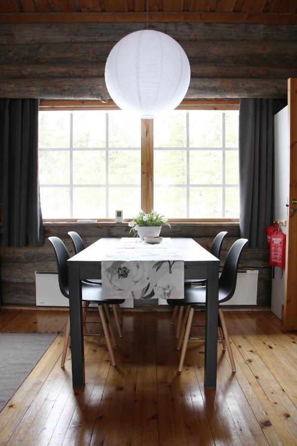 Holiday Home Vonkamies ลูออสโต ภายนอก รูปภาพ